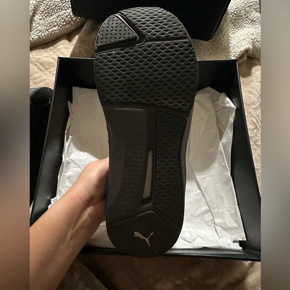 Fenty x Puma Trainer - Picture 2 of 8